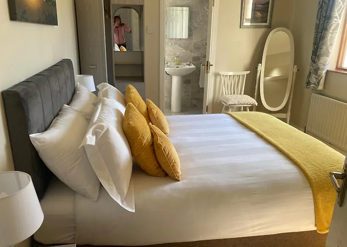 Steeple View B&B Guesthouse Donegal - Newly Renovated In 2023